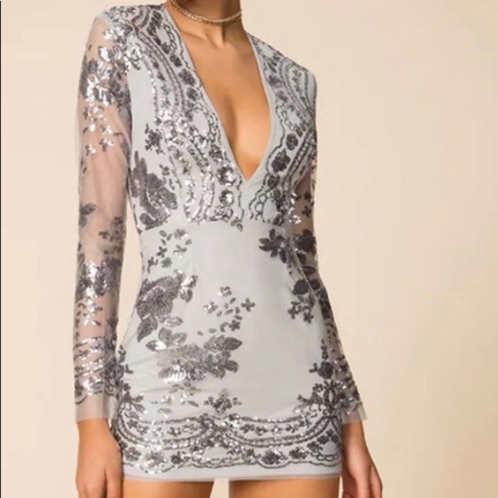 superdown jessa deep v mini dress